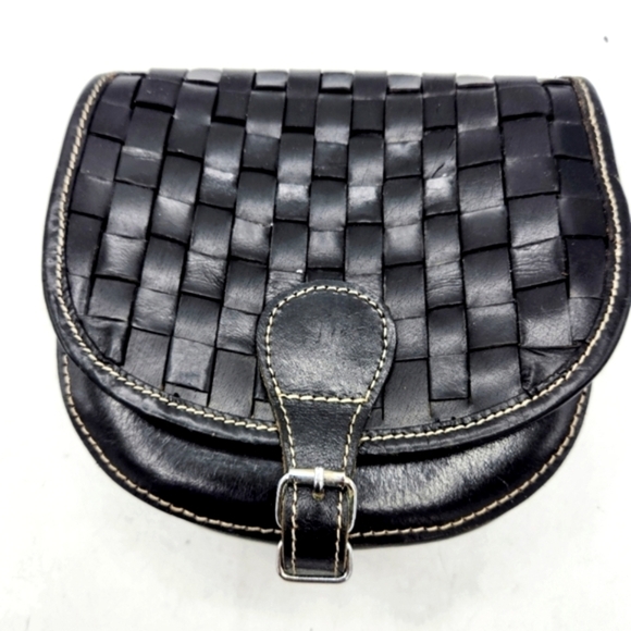 Pier 1 Vintage Weaved Black Leather Crossbody Purse. - Picture 2 of 13